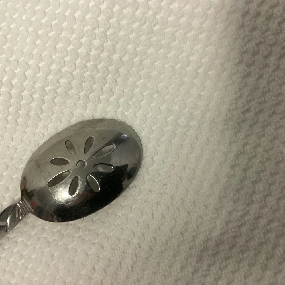Pfaltzgraff Pistachio 18/0 Stainless Slotted Serving Spoon Floral Pierced‎ Bowl